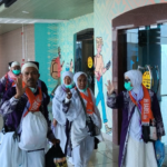 Kisah Haru di Tanah Suci, Jemaah Haji Beltim Disambut Kakanwil Kemenag Babel di Palembang